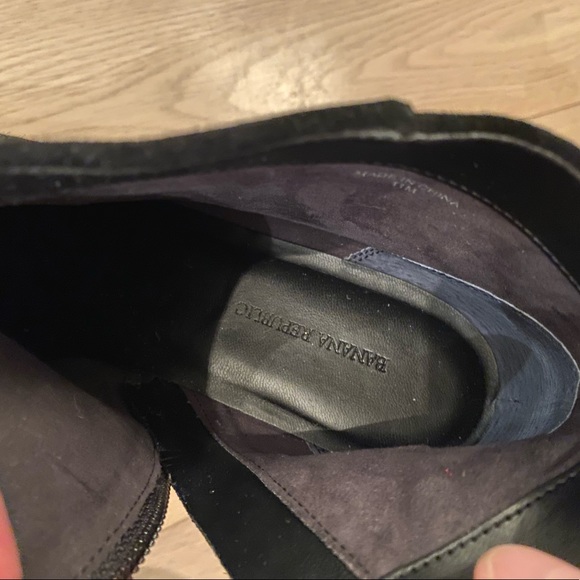 Banana Republic Suede Low Heel Boot - Picture 6 of 6